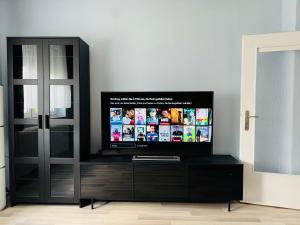 Große Ferienwohnung mit Traumküche I 24 h Check in I Free Parking