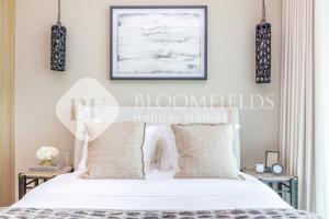 Bloomfields 1br Azizi Farhad Burj View Bliss