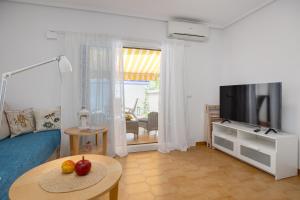 Cozy apartment in Cabo Roig