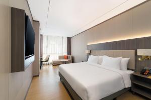 HARRIS Hotel & Suites Nagoya Batam