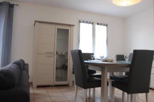 Villas Mais 3 pieces AYTRE - LR000-029 : photos des chambres