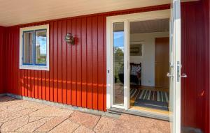 2 Bedroom Lovely Home In Löttorp