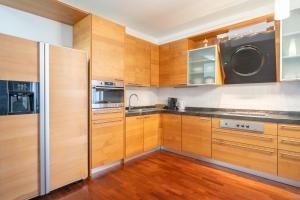 Large well-equipped apartment near Como lake