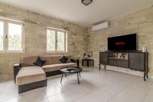 Elysian Stone Villa with Pool & Mountain View