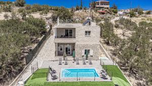 Elysian Stone Villa with Pool & Mountain View