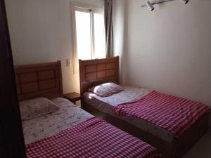2 bed rooms apartment in makadi heights