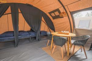 De Waard familietent Willemsduin