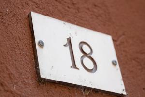 ORA APARTMENT Centro Desenzano del Garda By Case al Lago