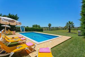 Villa Lurdes by Villa Plus