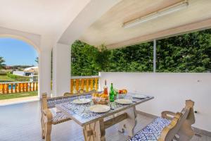 Villa Lurdes by Villa Plus