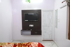 Ganpati Shree Paying Guest House