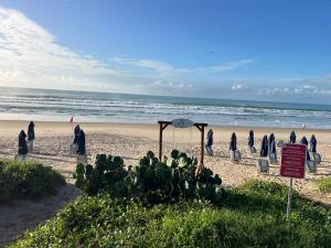 Flat térreo - Porto de Galinhas PE - Condomínio CUPE BEACH LIVING - pé na areia