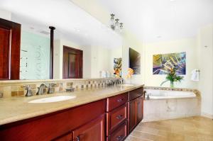 Waipouli Beach Resort B101