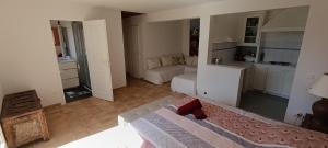 Confortable Villa en bord de Mer avec piscine