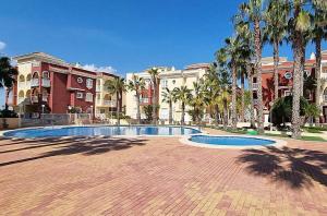 Puerto Marina Mar Menor Haven 2 bedrooms, 3 pools