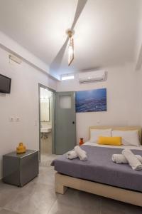 Orpheas Rooms Myconos Greece