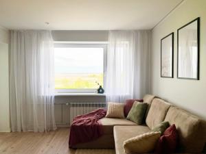 Seaview Sunrise Apartment