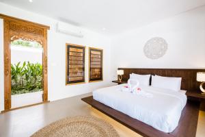 Villa Korai brand new - Spacious 4bdrs villa - Balangan Beach