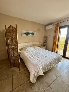 Grand Studio dans Residence avec piscine in Sisco