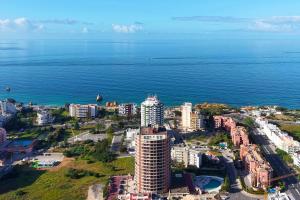 SkyZen - Beach Walking, Mountain & River View