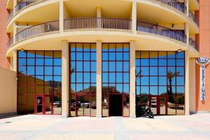 SkyZen - Beach Walking, Mountain & River View