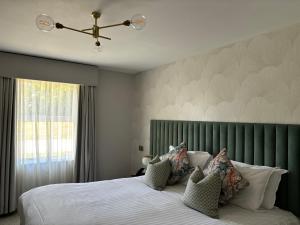 Classic Spa Double or Twin room in Hatherley Manor Hotel & Spa