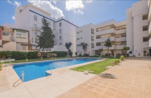 5 Chaparil Beach, Flat 3 with Sea Views