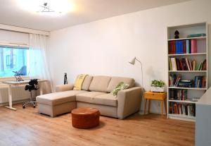Peaceful and Furnished 80m2 3-room apartment with free parking