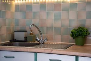 Very Quiet Palm Beach Studio Close Beach