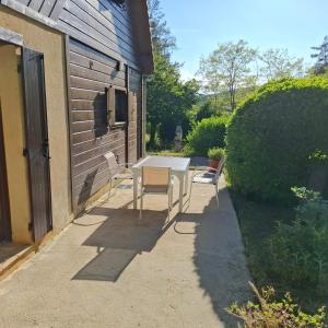 Maisons de vacances Gite Les chalets du Castang : photos des chambres