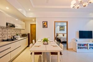 Brand New Luxury 1BHK Apartment by tisyastays