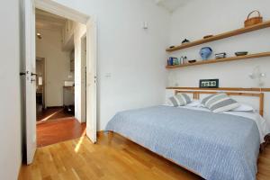 Charming Minerva - My Extra Home