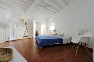 Charming Minerva - My Extra Home