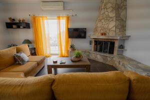 Villa PAPADATES NEFELI