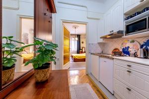 Balzac Apartment 2 - with AC