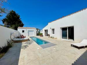 900-D La Chaumillonière - Modernity, comfort and pool