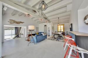 900-D La Chaumillonière - Modernity, comfort and pool