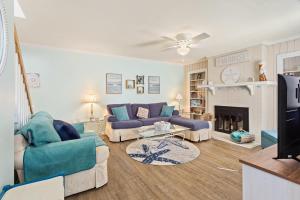 SC1406 - "Beachy" Keen