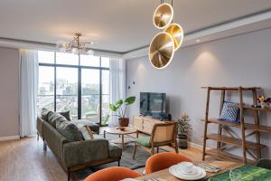 Volaire Luxury 2-Bedroom, Rooftop Swimming Pool, Gym, Workspace - Wonderiss Homes Westlands Living
