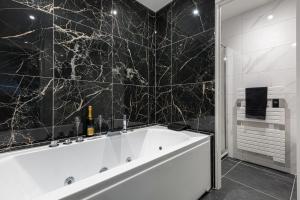 Appartements Two room apartment - centre historique : Appartement 1 Chambre