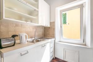 GuestHost - Il Poggiolo, cozy apartment in Marola