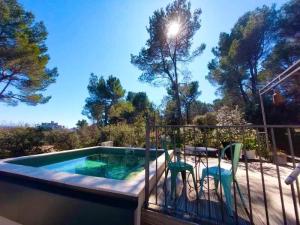 Villas La maison du Barroux avec vue, calme et piscine : photos des chambres