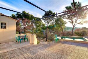 Villas La maison du Barroux avec vue, calme et piscine : photos des chambres