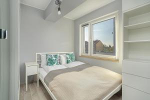 Stylish Apartment near Hala Arena Poznań by Noclegi Renters