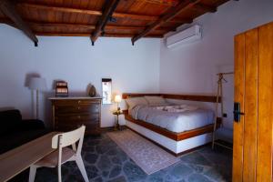 Fteri Stone House in Platanos, Akrata