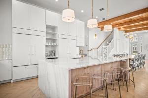 Holiday House 331 TAI