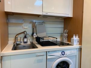 Seoul Gangnam COEX, 3 minutes walk from Samseong Station, high-floor view studio