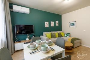 Namaste apartment - cozy, central and relaxing stay near AUBG, freshly renovated