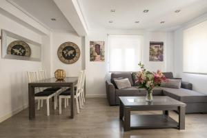 Apartment Atalaya in the center