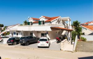 1 Bedroom Nice Apartment In Hvar